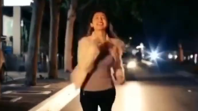 走女人的路,让女人无路可走…